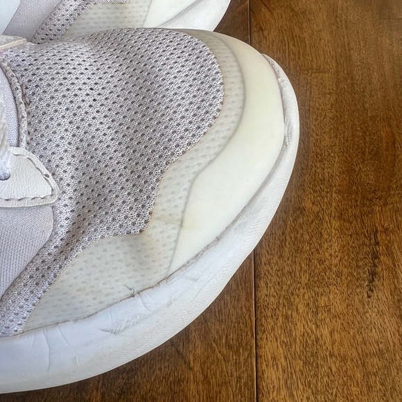 Girls ADIDAS Cloudfoam Tennis Shoes - Picture 5 of 8